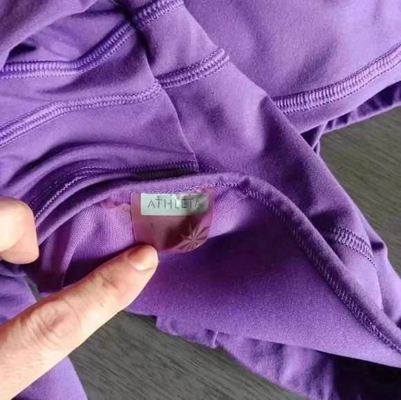 NWOT Athleta Tank - Picture 2 of 5